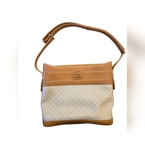 Gucci micro GG